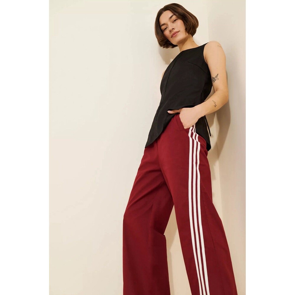Find Me Now The Label Red And White Track Pants Size Medium ( Small )